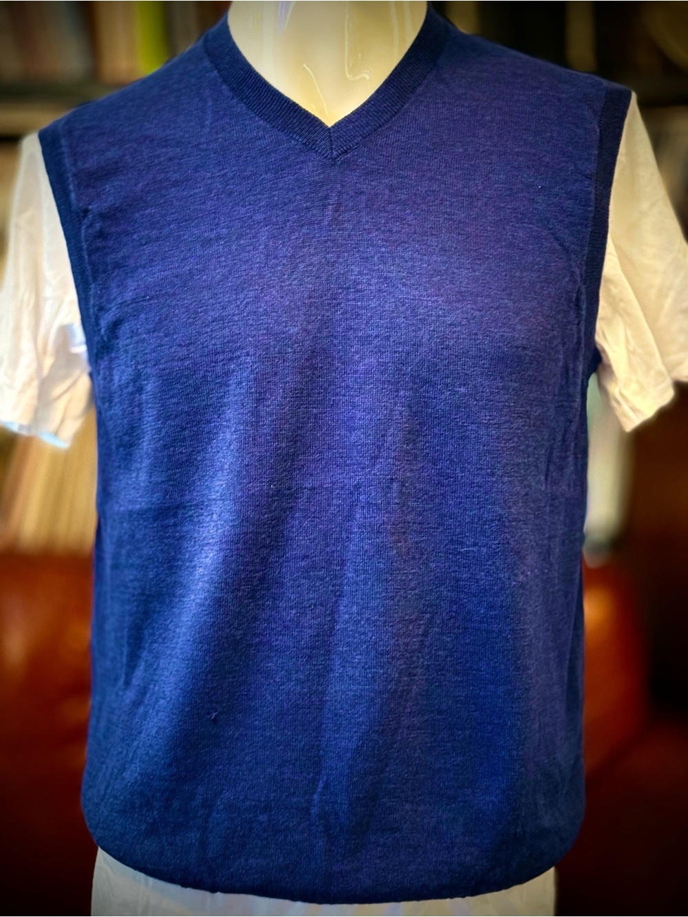 Banana Republic Men's V-Neck Knit Vest - Navy Blue
